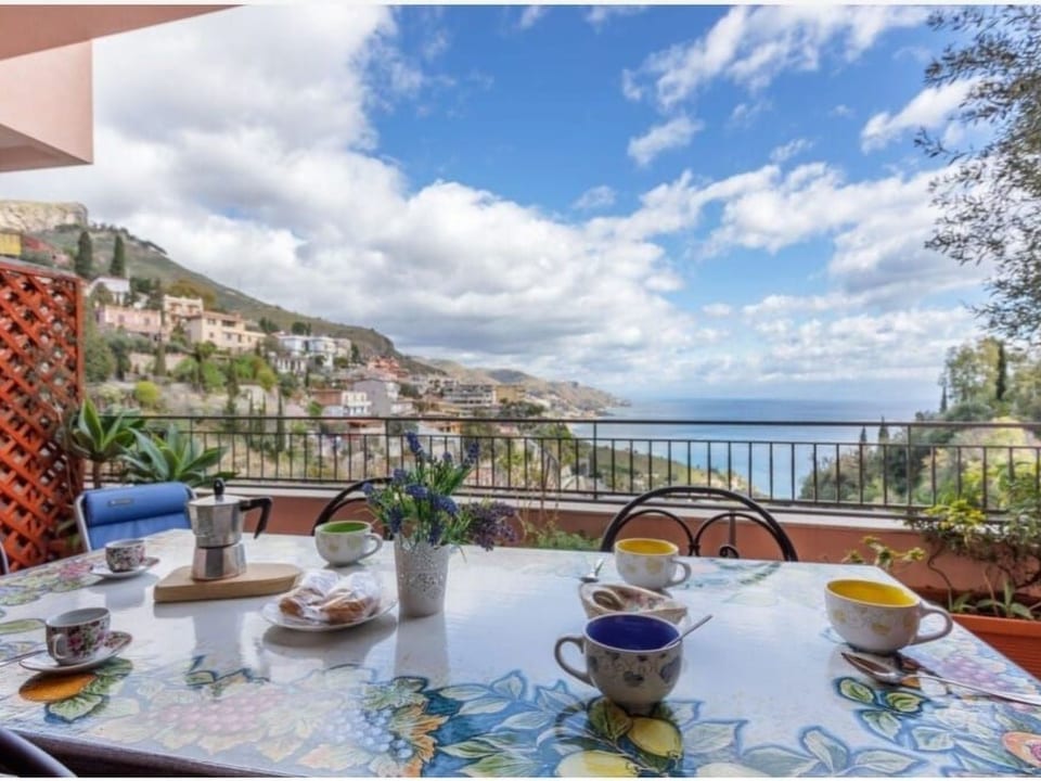 Appartamento 'Casa Marchese' con vista sull'acqua - Taormina