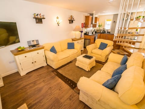 Schönes Ferienhaus in Hastings mit Whirlpool, Terrasse und Garten