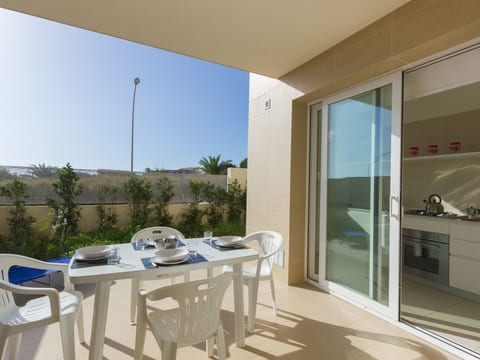 Appartamento con 2 camere al piano terra
