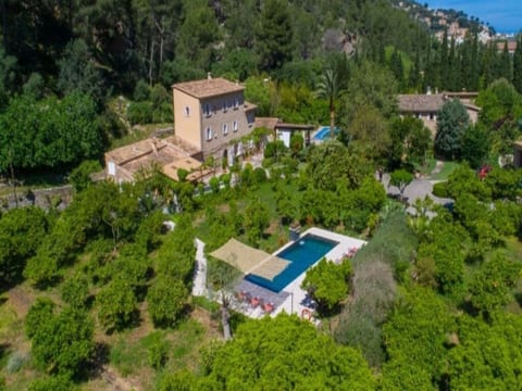 Ländliche Finca mit eigenem Schwimmbad