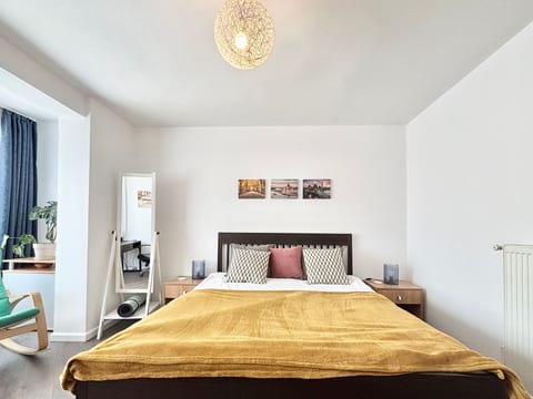 Opera Sunrise zentrale moderne Balkonwohnung