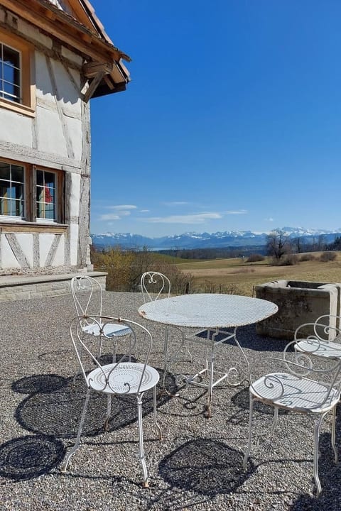 Historisches Riegel-Doppelbauernhaus