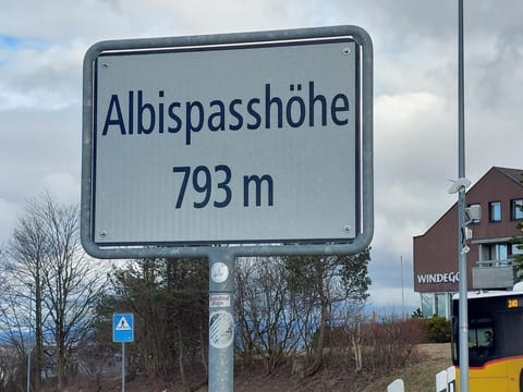 Historisches Riegel-Doppelbauernhaus