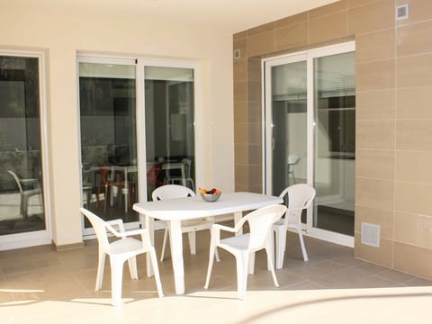 Appartamento con 3 camere al piano terra