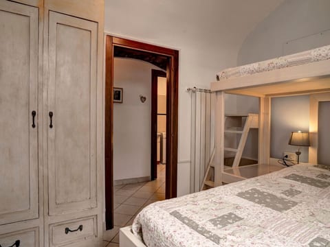 Charmantes Appartment in Diano San Pietro