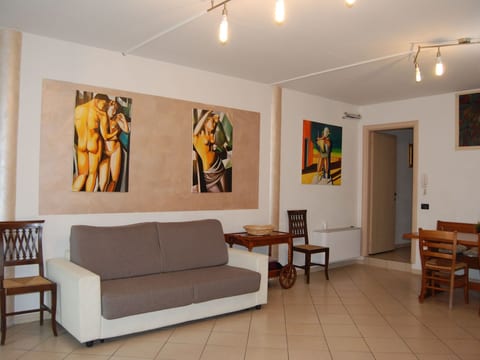 Wohnung 'Resorgimento' mit eigener Terrasse