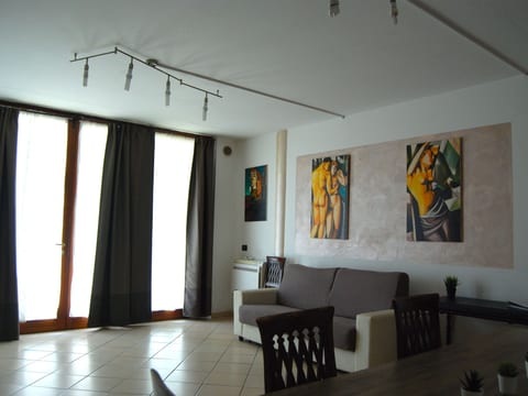 Wohnung 'Resorgimento' mit eigener Terrasse