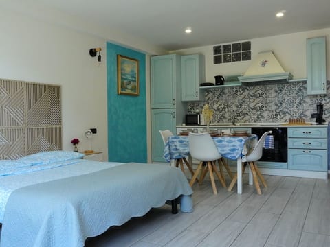 Ein-Zimmer-Wohnung 'Italien' mit Terrasse