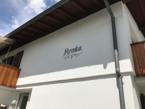 Haus Arnika