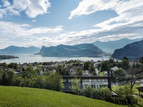 für 14 Personen ca. 500 qm