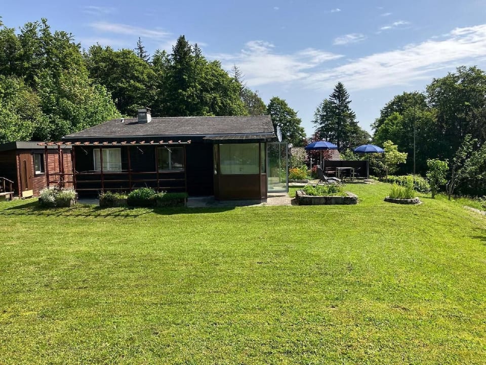 Ferienhaus - Orvin