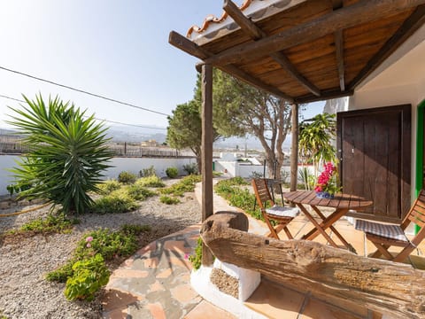Finca "Casa Azul" mit Garten, Grill und Terrasse