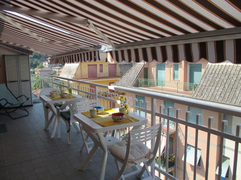 Ferienzimmer 'Mansarda Lina' mit Terrasse