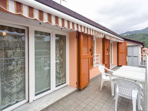 Ferienzimmer 'Mansarda Lina' mit Terrasse