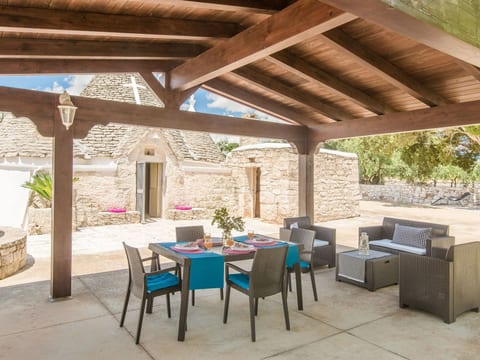 Trullo die Riesenpappel