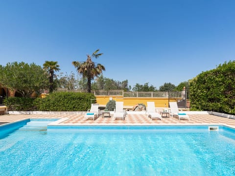 Villa Azzurra mit Pool