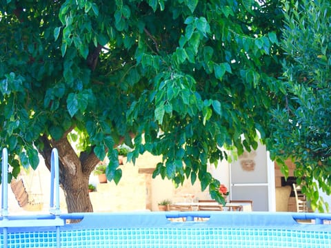 Kinderpool Trullo