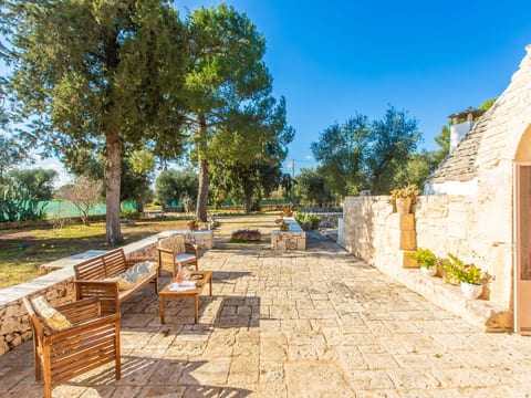 Kinderpool Trullo