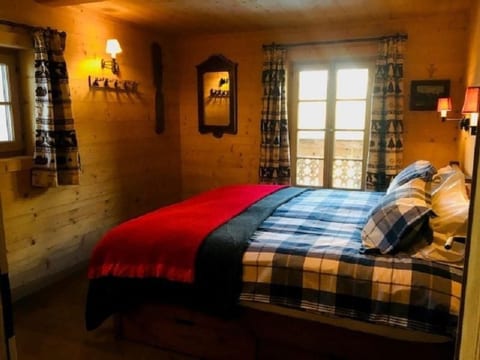 Authentisches Schweizer Alpenchalet aus dem 18.
