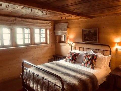 Authentisches Schweizer Alpenchalet aus dem 18.