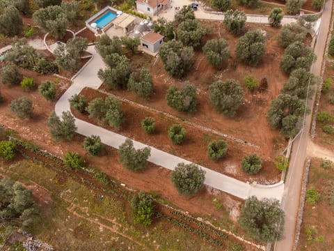 Trullo Quattro Carrini
