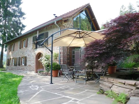 in Walscheid mit Terrasse, Grill