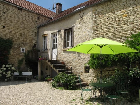 Haus "Les Moinillons" mit privatem Pool