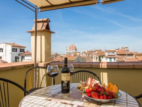 Ruhige Wohnung in Santa Croce mit Terrasse, Kathedrale von Florenz-Nähe