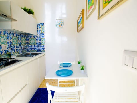 Il Mulino - Zweizimmerwohnung im Zentrum von Ceraso mit Kochnische, bis zu 3 Pe