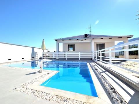 Haus in Alcamo mit privatem Pool