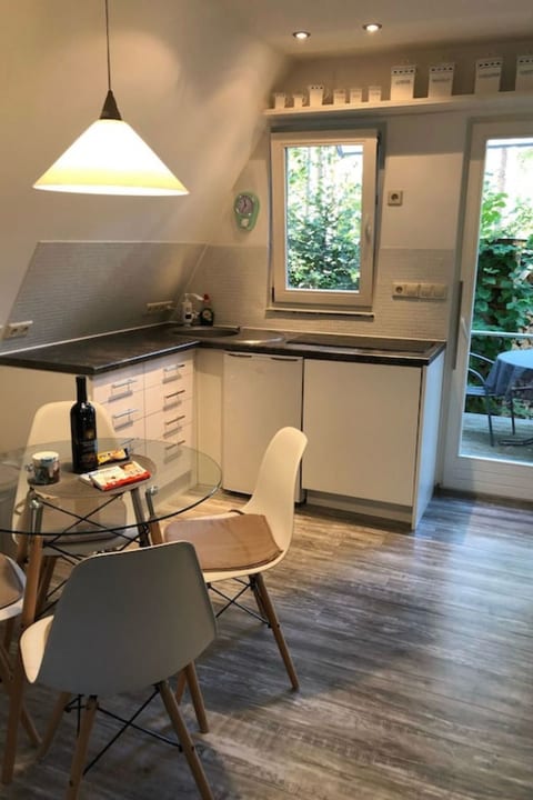 Reetdach Ferienhaus am Lübbesee Sauna Bootsteg neu
