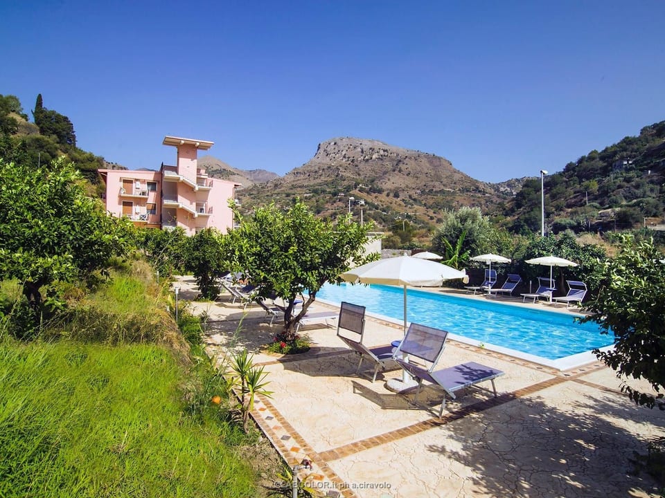 'Mare Taormina - Letojanni