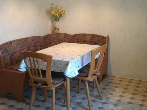 Wohnung in Hänichen mit Garten