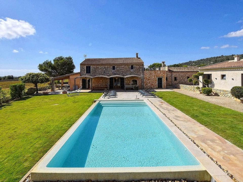 Luxuriöse Finca im modernen Stil mit Pool und Klimaanlage - Manacor