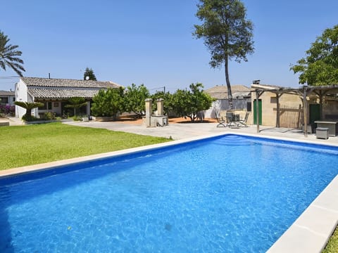 Finca "Valls" mit Garten, Grill und Terrasse