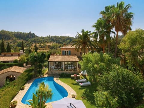Schöne Villa mit Schwimmbad in Mancor de la Vall