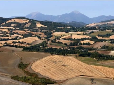Ca Piero - antikes Borgo mit Pool