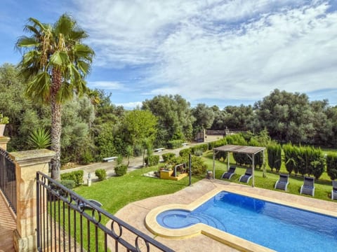 Gemütliches Ferienhaus mit Pool