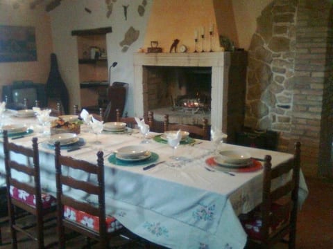 ♥️ ♥️ Ferienhaus Ca Piero - ein antikes Borgo (Dörfchen) OBJEKTPREIS* für 20 Pe