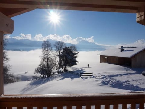 Landgut mit Blick auf das Wasser