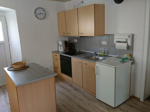 Jurahaus-Solnhofen