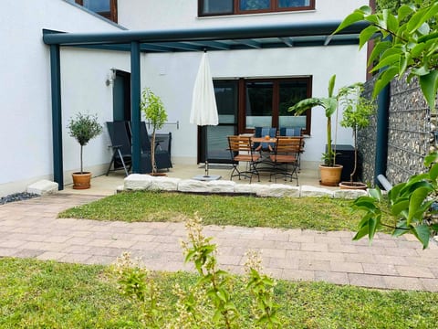 Studio-Appartement mit Wallbox