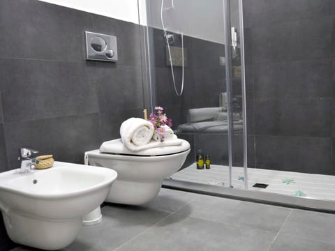 Wohnung 500m vom Meer entfernt für 6 Personen