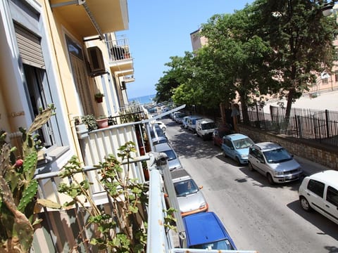 Studio für 10 Personen in Cefalù, Sizilien (Nordküste von Sizilien)