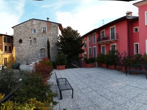 Stilvolle Wohnung in Toscolano Maderno