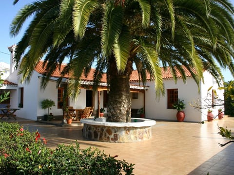Typisch kanarische Finca Elena mit eigenem Pool