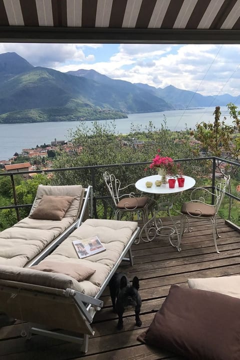 'Casa Domenica' mit Blick aufs Wasser