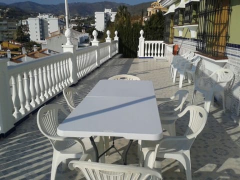 für 8 Personen ca. 120 m&sup2; in Rincón De La Victoria, Andalucía (Costa del S