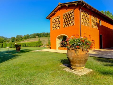 Villa mit privatem Pool und Wellnessbereich