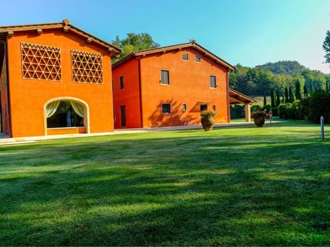 Villa mit privatem Pool und Wellnessbereich